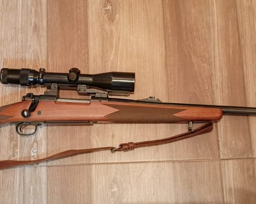 Winchester 30.06 cerrojo con visor ZEISS