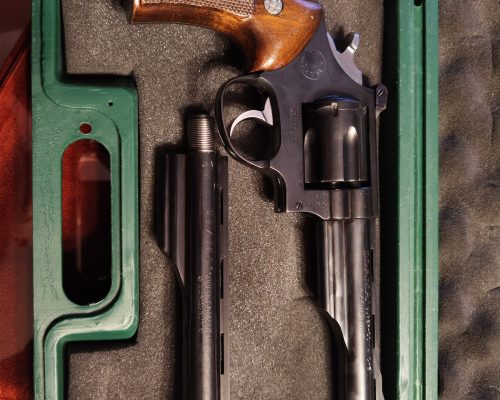 REVOLVER LLAMA 44 MAGNUM SUPERCOMANCHE