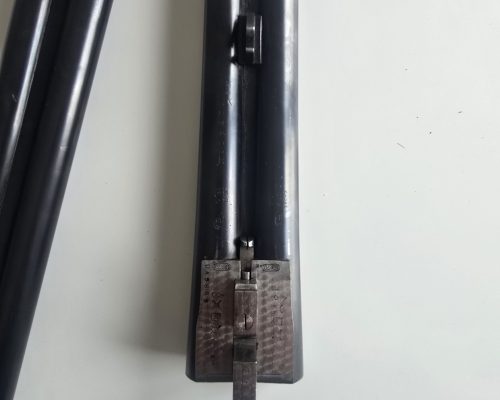 Escopeta paralela grulla, con dos juegos de cañones