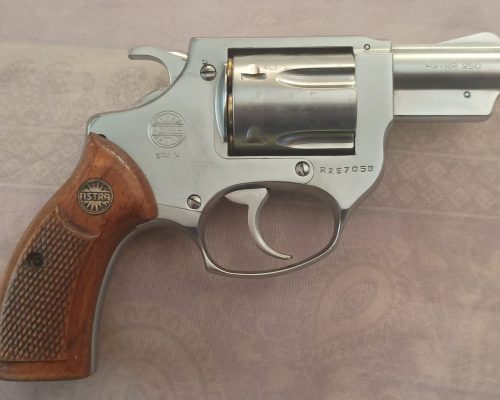 VENTA REVOLVER ASTRA 2″ .38SPL  ACERO INOX