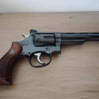 REVOLVER LLAMA, MOD. COMANCHE III, 357 MAGNUM, 6 PULGADAS