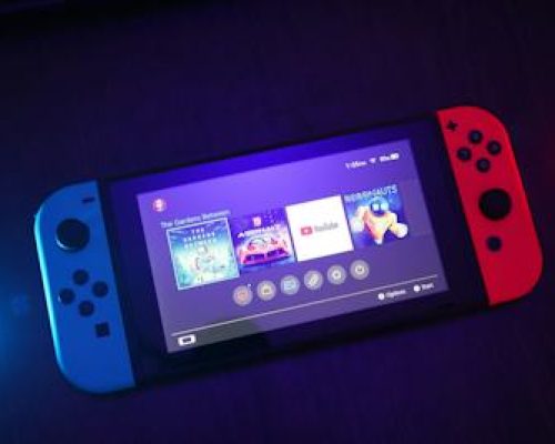 Nintendo Switch OLED + Games – €129!